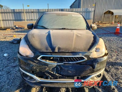 Piąte zdjęcie samochodu w środku: 2019 MITSUBISHI MIRAGE LE VIN:ML32A5HJ4KH003104 - miniatura