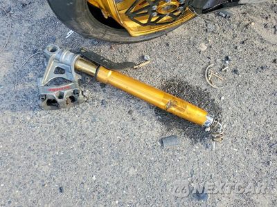 Zdjęcie 8 z 9 samochodu: 2024 APRILIA RSV4 1100 FACTORY VIN:ZD4KYUB08RS000937 - miniatura