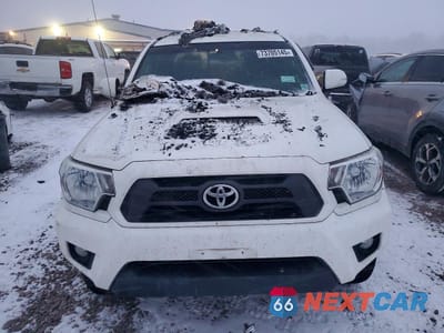 Piąte zdjęcie samochodu w środku: 2015 TOYOTA TACOMA DOUBLE CAB VIN:3TMLU4EN9FM200362 - miniatura