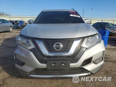 Piąte zdjęcie samochodu w środku: 2020 NISSAN ROGUE S VIN:JN8AT2MVXLW131066 - miniatura