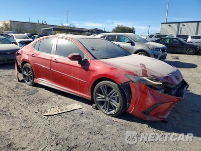 Czwarte zdjęcie samochodu z boku: 2025 TOYOTA CAMRY XSE VIN:4T1DAACK3SU132811 - miniatura
