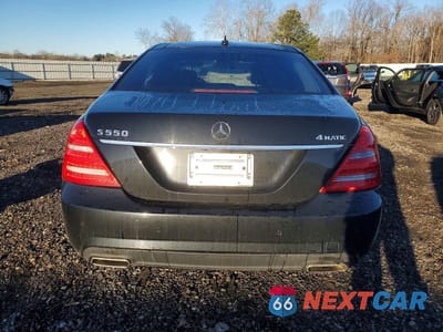 Zdjęcie 6 z 11 samochodu: 2010 MERCEDES-BENZ S 550 4MATIC VIN:WDDNG8GB8AA323592 - miniatura
