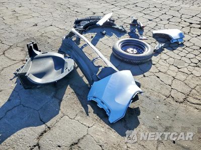 Zdjęcie 12 z 14 samochodu: 2025 TOYOTA COROLLA CROSS L VIN:7MUAAAAGXSV147029 - miniatura