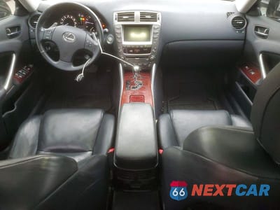 Zdjęcie 8 z 11 samochodu: 2008 LEXUS IS 350 VIN:JTHBE262382014973 - miniatura