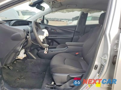 Zdjęcie 7 z 12 samochodu: 2020 TOYOTA PRIUS VIN:JTDKARFU5L3108797 - miniatura