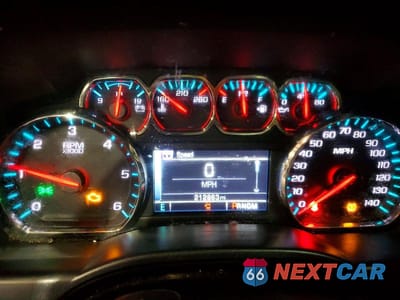 Zdjęcie 9 z 11 samochodu: 2015 CHEVROLET SILVERADO K1500 LT VIN:3GCUKREC0FG417688 - miniatura