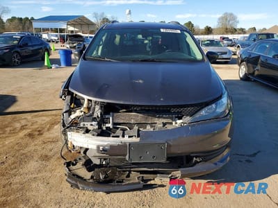 Piąte zdjęcie samochodu w środku: 2020 CHRYSLER VOYAGER LXI VIN:2C4RC1DG9LR176566 - miniatura