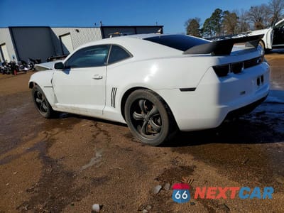 Drugie zdjęcie samochodu z przodu: 2013 CHEVROLET CAMARO LS VIN:2G1FA1E33D9136840 - miniatura