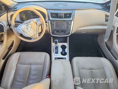Zdjęcie 8 z 13 samochodu: 2016 NISSAN ALTIMA 2.5 VIN:1N4AL3AP6GC164764 - miniatura