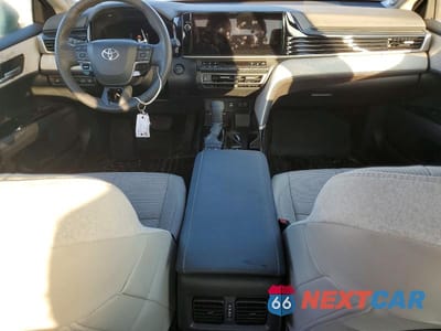 Zdjęcie 8 z 11 samochodu: 2025 TOYOTA CAMRY XSE VIN:4T1DBADK3SU503476 - miniatura