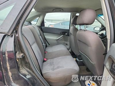 Zdjęcie 10 z 13 samochodu: 2007 FORD FOCUS ZX4 VIN:1FAFP34N97W222157 - miniatura