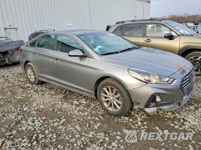 Czwarte zdjęcie samochodu z boku: 2019 HYUNDAI SONATA SE VIN:5NPE24AF7KH751175 - miniatura