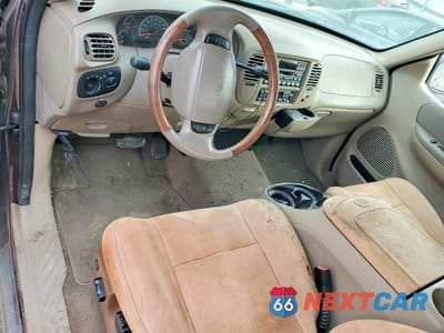 Zdjęcie 8 z 12 samochodu: 2002 FORD F150 VIN:1FTRX17W42KC42042 - miniatura