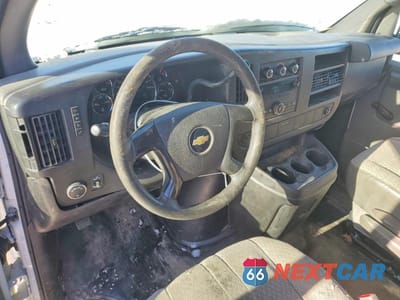 Zdjęcie 8 z 14 samochodu: 2012 CHEV EXPRESS G1500 VIN:1GCSGAFXXC1105142 - miniatura