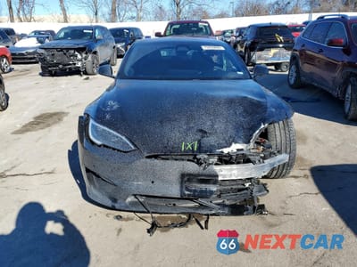 Piąte zdjęcie samochodu w środku: 2022 TESLA MODEL S VIN:5YJSA1E66NF480580 - miniatura