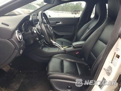 Zdjęcie 7 z 11 samochodu: 2016 MERCEDES-BENZ CLA 250 4MATIC VIN:WDDSJ4GB2GN308438 - miniatura
