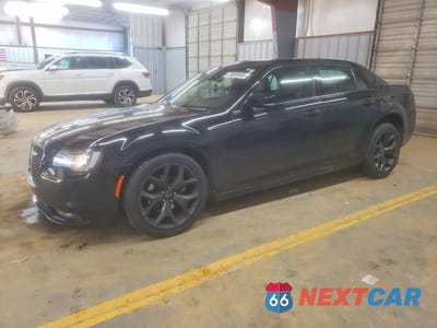 2022 CHRYSLER 300 S 2C3CCABGXNH190837 - główne zdjęcie licytacji z USA - miniatura