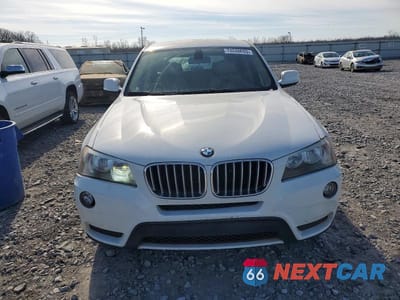 Piąte zdjęcie samochodu w środku: 2011 BMW X3 XDRIVE28I VIN:5UXWX5C52BL701780 - miniatura