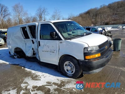 Czwarte zdjęcie samochodu z boku: 2024 CHEVROLET EXPRESS G3500 UTILITY / SERVICE VAN VIN:1GCZGGF72R1188933 - miniatura