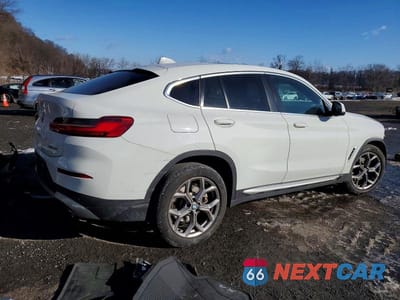 Trzecie zdjęcie samochodu z tyłu: 2022 BMW X4 XDRIVE30I VIN:5UX33DT01N9K23432 - miniatura