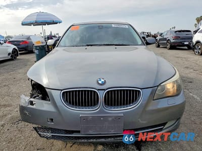 Piąte zdjęcie samochodu w środku: 2008 BMW 528 I VIN:WBANU53558C110452 - miniatura