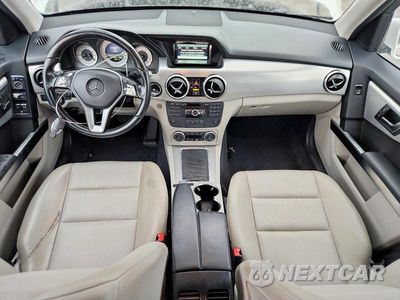 Zdjęcie 8 z 11 samochodu: 2014 MERCEDES-BENZ GLK 350 VIN:WDCGG5HB8EG310550 - miniatura