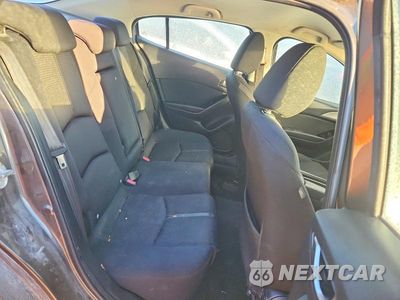 Zdjęcie 10 z 11 samochodu: 2017 MAZDA 3 SPORT VIN:3MZBN1U78HM158244 - miniatura