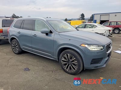 Czwarte zdjęcie samochodu z boku: 2020 VOLVO XC90 T6 MOMENTUM VIN:YV4A22PK4L1619066 - miniatura