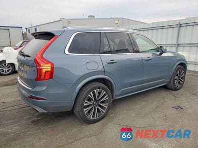 Trzecie zdjęcie samochodu z tyłu: 2020 VOLVO XC90 T6 MOMENTUM VIN:YV4A22PK4L1619066 - miniatura