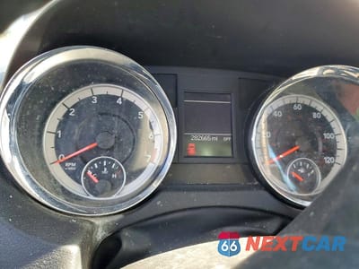 Zdjęcie 9 z 13 samochodu: 2011 DODGE GRAND CARAVAN CREW VIN:2D4RN5DG2BR606750 - miniatura