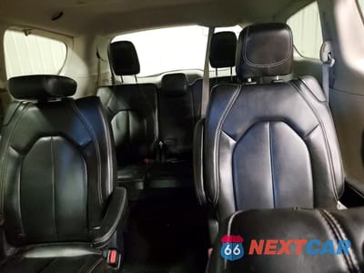 Zdjęcie 10 z 14 samochodu: 2020 CHRYSLER VOYAGER LXI VIN:2C4RC1DG8LR172363 - miniatura