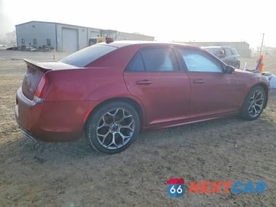 Trzecie zdjęcie samochodu z tyłu: 2018 CHRYSLER 300 300S VIN:2C3CCABG6JH296180 - miniatura