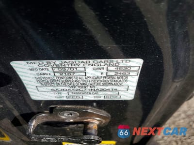 Zdjęcie 12 z 12 samochodu: 2001 JAGUAR XK8 VIN:SAJDA42C71NA20414 - miniatura