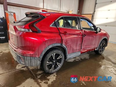 Trzecie zdjęcie samochodu z tyłu: 2024 MITSUBISHI ECLIPSE CROSS ES VIN:JA4ATUAA8RZ628692 - miniatura