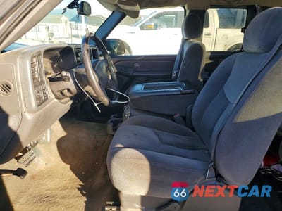 Zdjęcie 7 z 12 samochodu: 2006 GMC NEW SIERRA C1500 VIN:1GTEC19T76Z100620 - miniatura