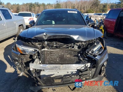 Piąte zdjęcie samochodu w środku: 2025 AUDI SQ5 PREMIUM PLUS VIN:WA1B4AFY2S2056748 - miniatura