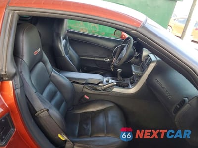 Zdjęcie 10 z 13 samochodu: 2006 CHEVROLET CORVETTE Z06 VIN:1G1YY26E165120629 - miniatura