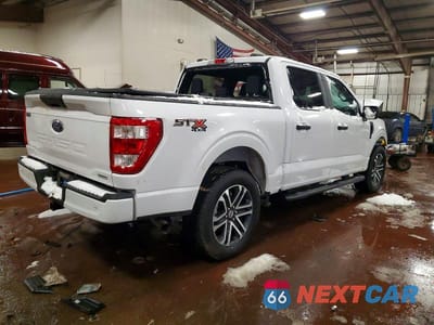 Trzecie zdjęcie samochodu z tyłu: 2023 FORD F150 SUPERCREW VIN:1FTEW1EP6PKE37063 - miniatura