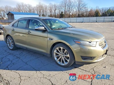 Czwarte zdjęcie samochodu z boku: 2013 FORD TAURUS LIMITED VIN:1FAHP2F8XDG148084 - miniatura