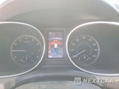 Zdjęcie 9 z 14 samochodu: 2018 HYUNDAI SANTA FE SPORT VIN:5NMZU3LB4JH065042 - miniatura