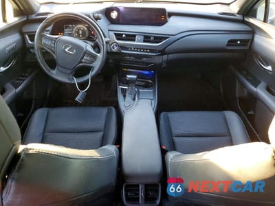 Zdjęcie 8 z 13 samochodu: 2019 LEXUS UX 250H VIN:JTHU9JBH5K2016135 - miniatura