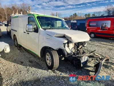 Czwarte zdjęcie samochodu z boku: 2017 NISSAN NV 3500 HD SL VIN:1N6AF0KY0HN803456 - miniatura