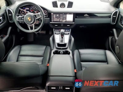 Zdjęcie 8 z 14 samochodu: 2019 PORSCHE CAYENNE VIN:WP1AA2AY7KDA01142 - miniatura