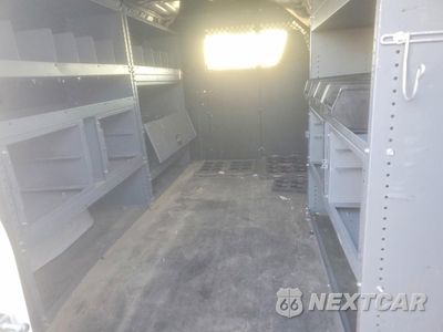 Zdjęcie 10 z 13 samochodu: 2025 GMC SAVANA G2500 UTILITY / SERVICE VAN VIN:1GTW7AF73S1126480 - miniatura