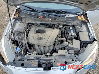 Zdjęcie 11 z 12 samochodu: 2019 TOYOTA YARIS VIN:3MYDLBYV0KY522884 - miniatura