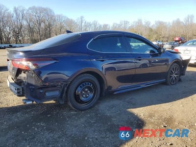 Trzecie zdjęcie samochodu z tyłu: 2021 TOYOTA CAMRY SE VIN:4T1G11AK9MU582711 - miniatura