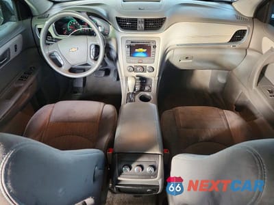 Zdjęcie 8 z 13 samochodu: 2016 CHEVROLET TRAVERSE LS VIN:1GNKVFED5GJ319981 - miniatura