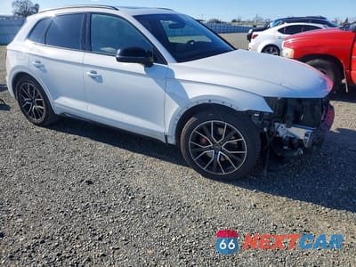 Czwarte zdjęcie samochodu z boku: 2023 AUDI SQ5 PRESTIGE VIN:WA1C4AFY6P2147503 - miniatura