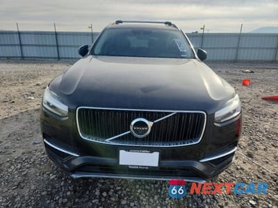 Piąte zdjęcie samochodu w środku: 2016 VOLVO XC90 T6 VIN:YV4A22PK4G1075531 - miniatura