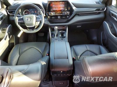 Zdjęcie 8 z 14 samochodu: 2022 TOYOTA HIGHLANDER XSE VIN:5TDLZRBH8NS238712 - miniatura